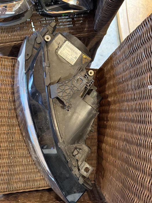 Комплект фарове Audi A4 B8.5