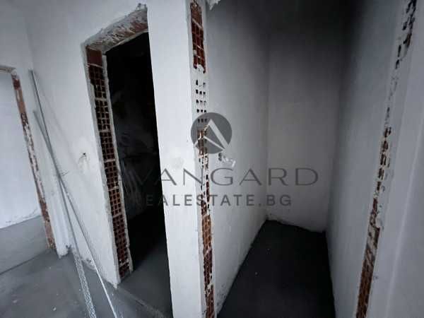 Продава се Двустаен апартамент в Пловдив, Тракия - 61 кв.м за 1335 €/кв.м - Снимка #5