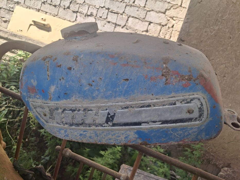 Иж запчасть есть зажигание колодки и многое другое