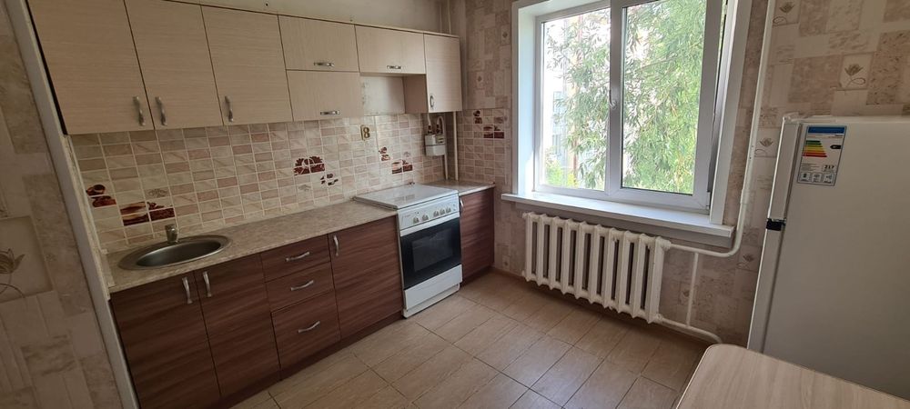 Продам 2 комнатную квартиру.