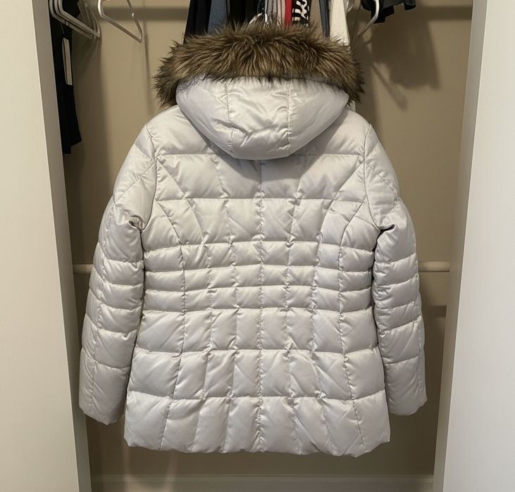 Geaca de iarna  Calvin Klein, masura S, in stare foarte buna