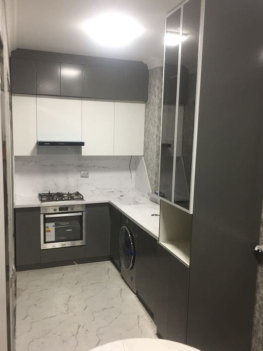 Мебель на заказ шкафы-купе прихожие гардеробные кухонные детские