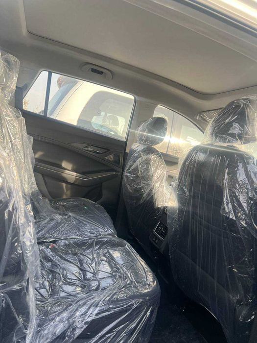 Продаётся новый JAC JS8 (без пробег)