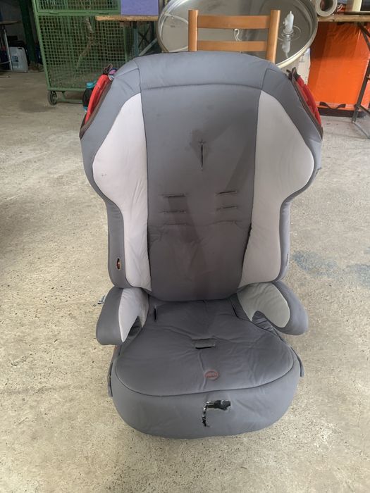 Scaun auto pentru copil(citit cu atentie descrierea)