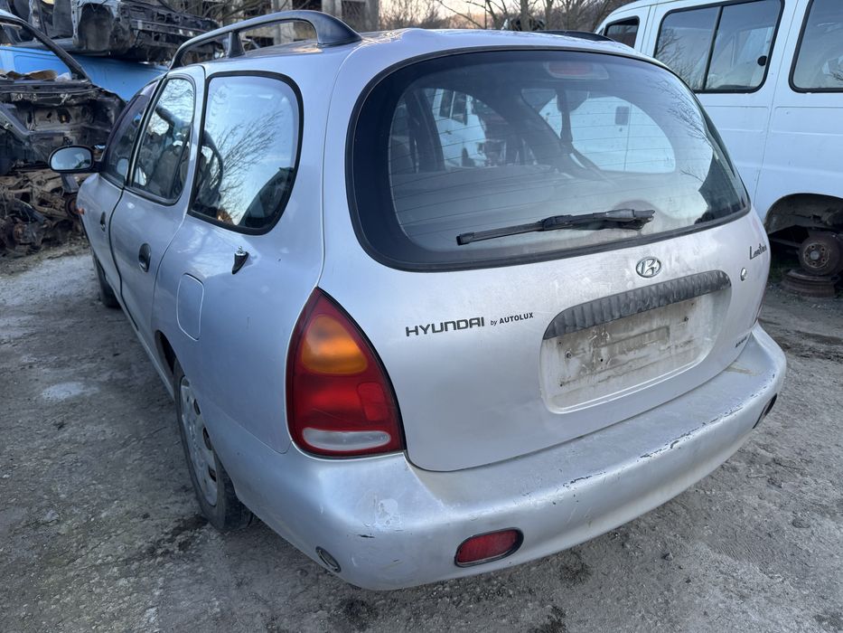Hyunday Lantra 1.5i 88hp 1997г На Части
