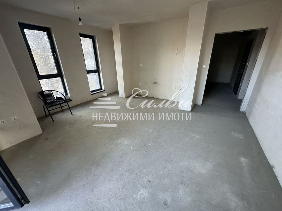 Тристаен апартамент НОВО строителство - кв.Център