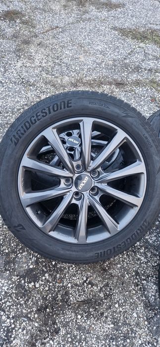 Джанти с гуми 215/55/17