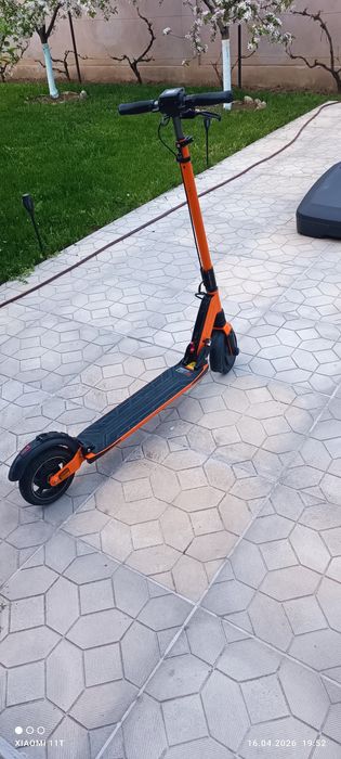 Trotineta electrica E-TWOW GT SPORT