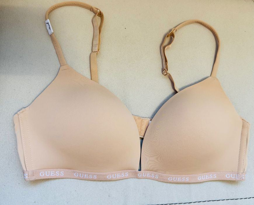 Сутиен Guess - Нов
