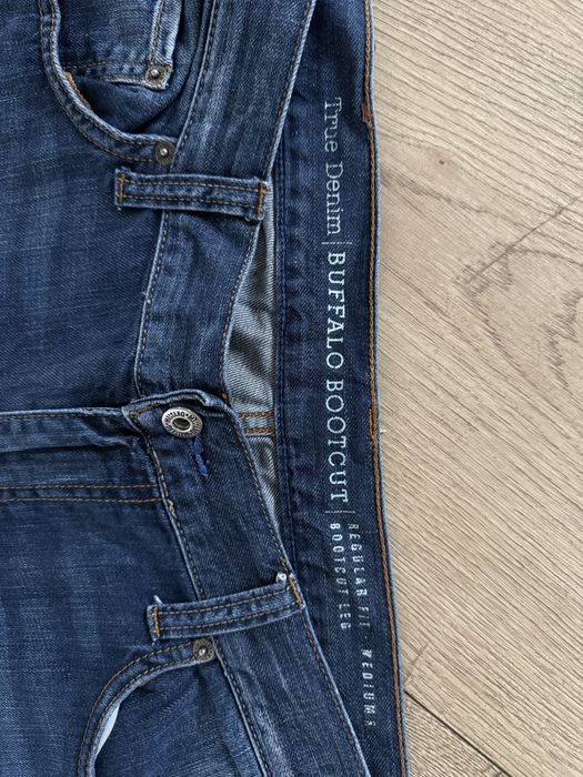 Blugi MUSTANG Buffalo Bootcut Barbati | Marime 36 x 30 (Talie 94 cm)