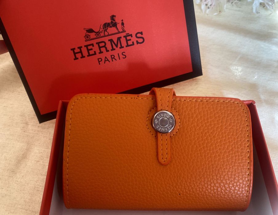 Портмоне / портфейл Hrmes