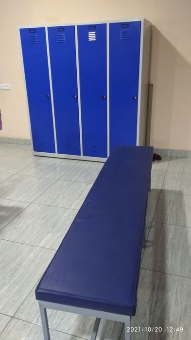 Металлический шкаф