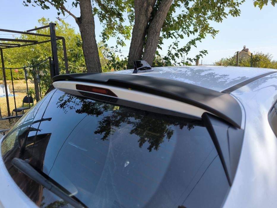 Спойлер за покрив за Дачия Сандеро III