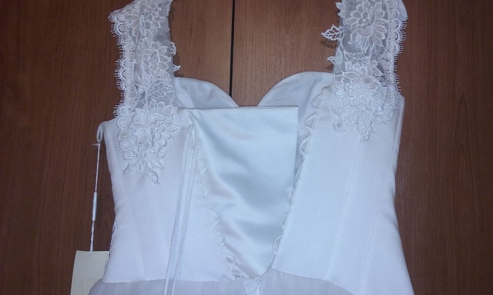 Rochie de mireasa White Lady marimea 44