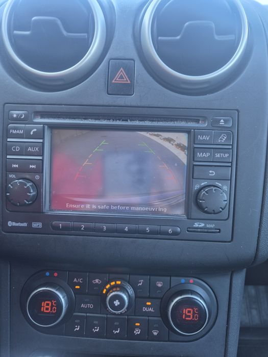Nissan qashqai benzina MPI 4×4 proprietar..