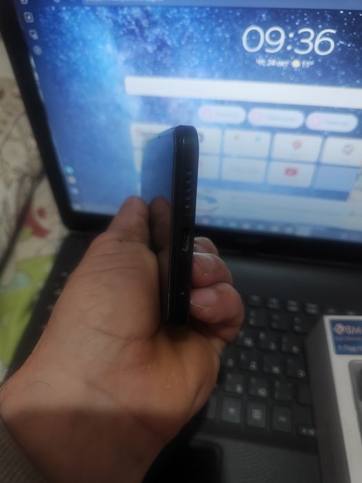 Telefon sotiladi ideal sotiladi