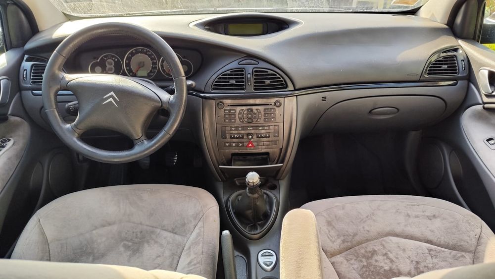 Dezmembrez Citroen c5 1,6 2007. Masina funcționează perfect .