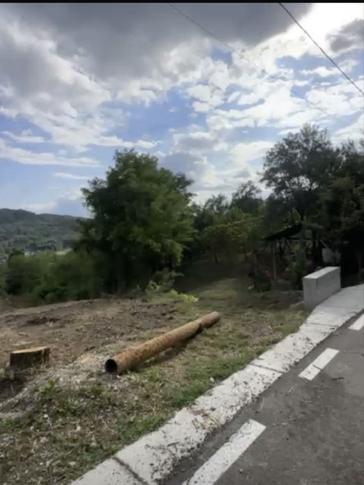 Teren intravilan ocnele mari / 8 min de oras / 1700 m2