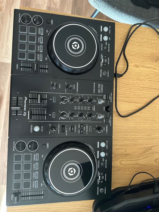 DJ контролер Pioneer DJ DDJ-400 – много запазен