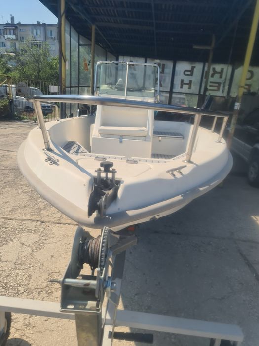 Лодка Раниери внос от Италия