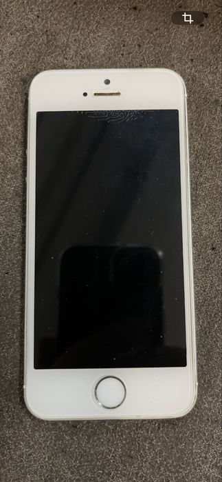 iPhone 5S    -за части ‘