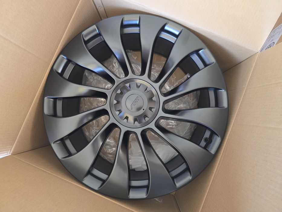Jante de aliaj pentru Tesla pe 20 marca silver line  model trenton