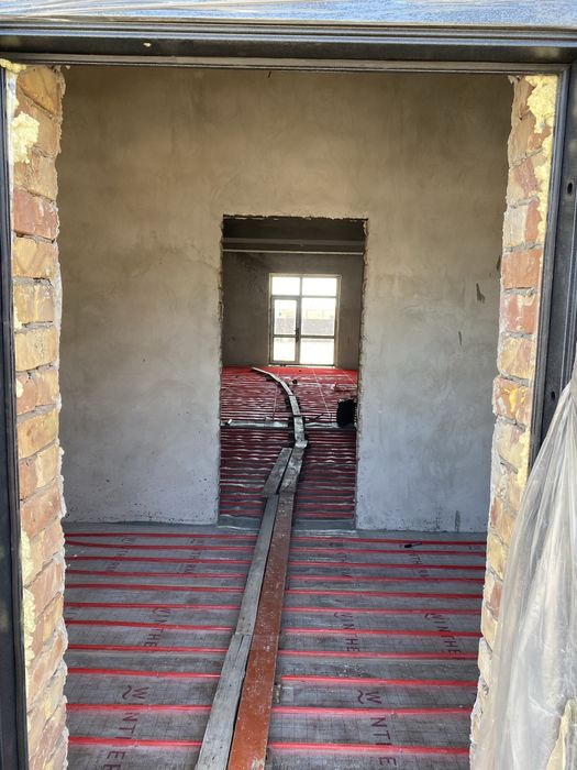 Стяжка,фундамент,ворота установка