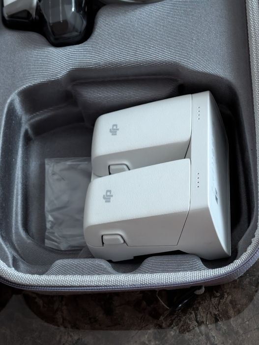 Drona dji flip ca noua