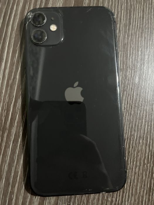 Продам айфон 11