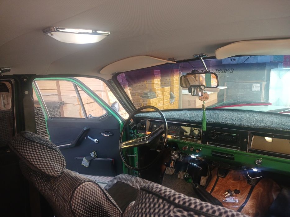 2401 moshina bir kishi haydagan