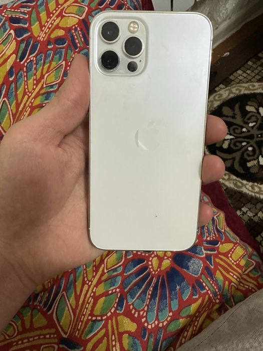 Iphoner 12 pro sotiladi