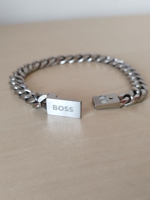 Стоманена гривна BOSS