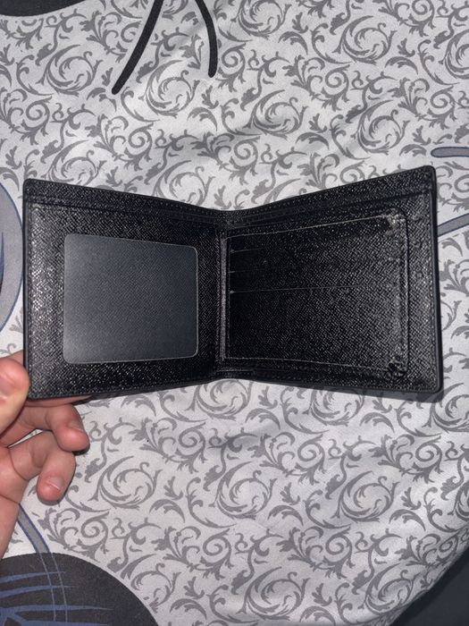 Portofel gucci.