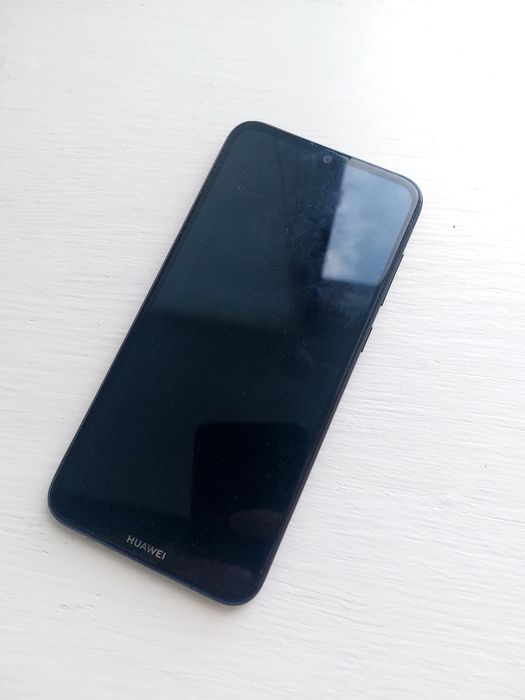 Продам смарфтон Huawei Y7