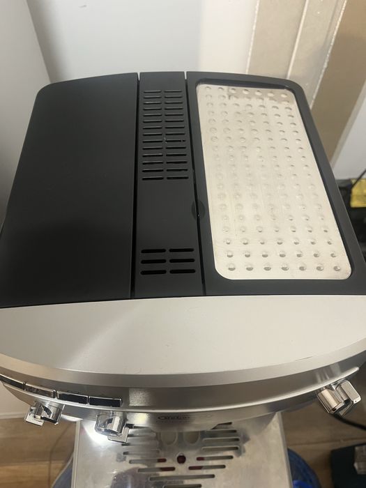 Кафемашина Кафеавтомат Delonghi ESAM 03.120s