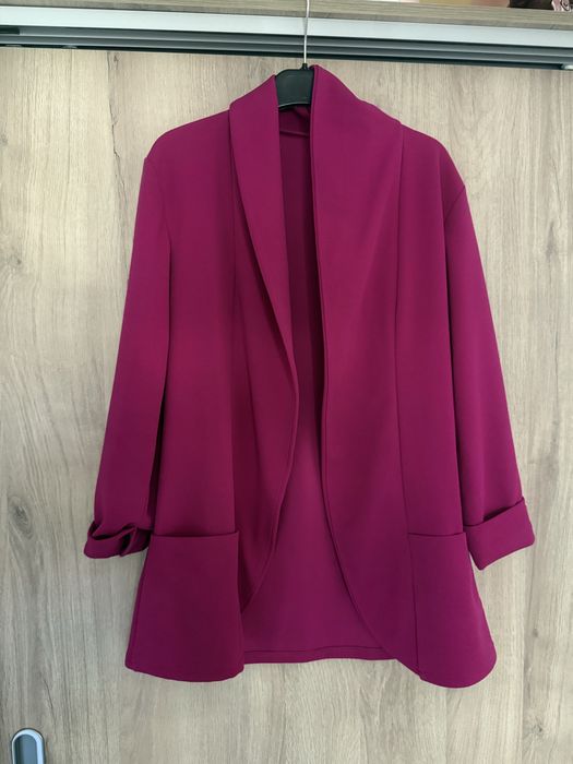 Дамско лилаво сако