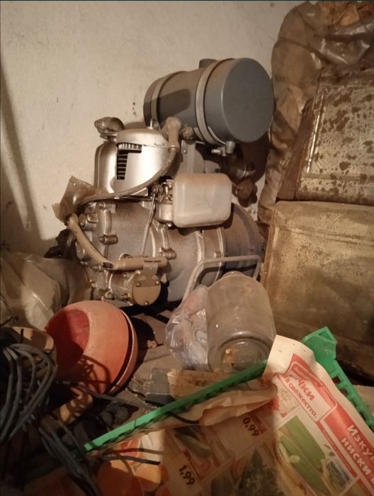 Бензинови помпи за полива 2 брояне.