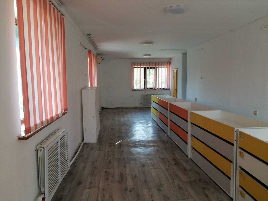 Сдам в аренду коттедж под садик или продам