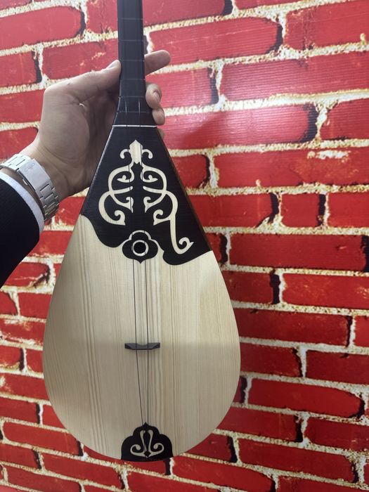 Домбыра сатылады / Түркістан