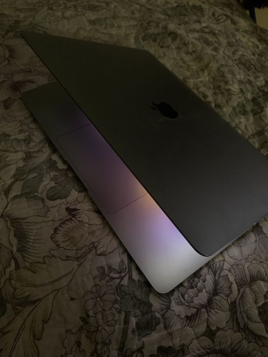 Mac book air 2020
