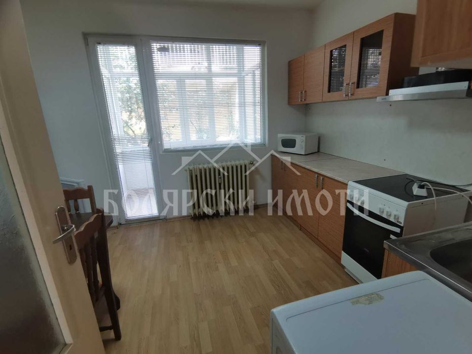 Дава се под наем Двустаен апартамент в Велико Търново, Център - 80 кв.м за 331.5 € - Снимка #5