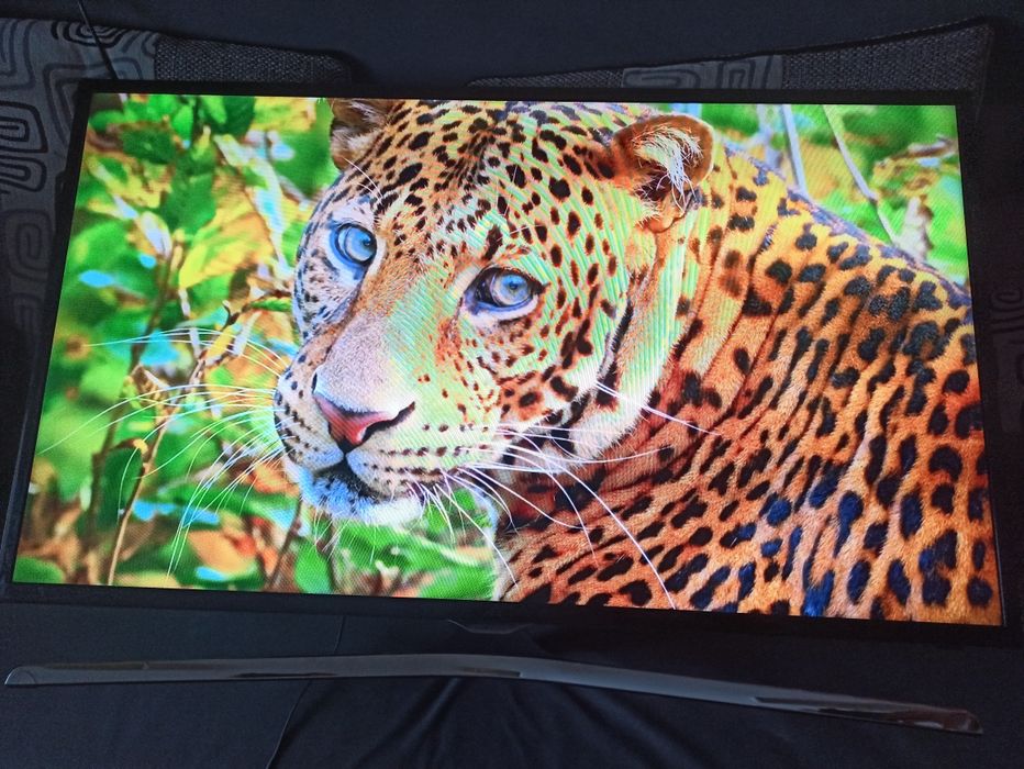 Смарт-телевизор Samsung