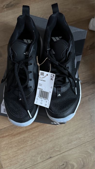 Кроссовки для большого тенниса