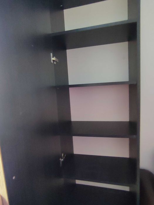 Dulapuri de vânzare