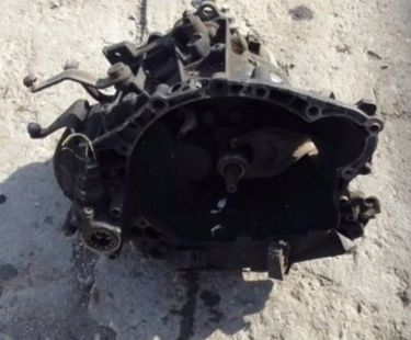 Скорости и стартер за Пежо 206 1.9 дизел