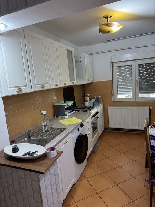 Apartament de inchiriat in vlaicu!