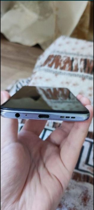 продам Redmi note 10