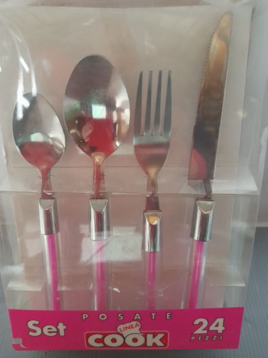 Set 24 tacamuri inox cu maner ebonita