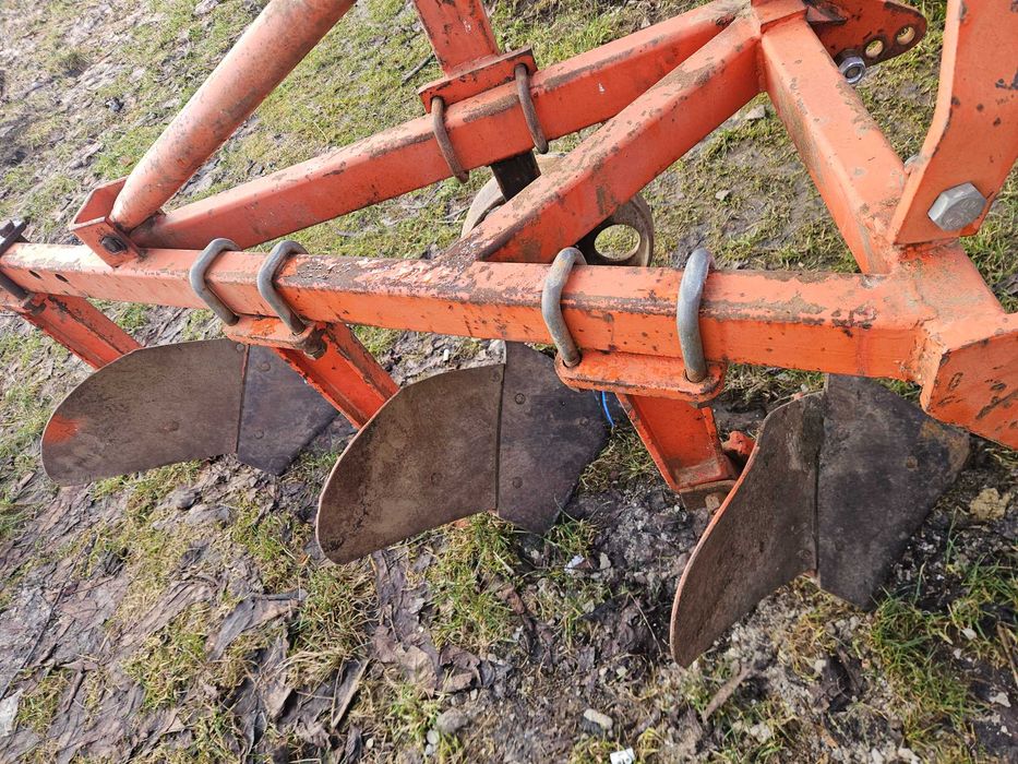 Plug tractor japonez mic 14cp