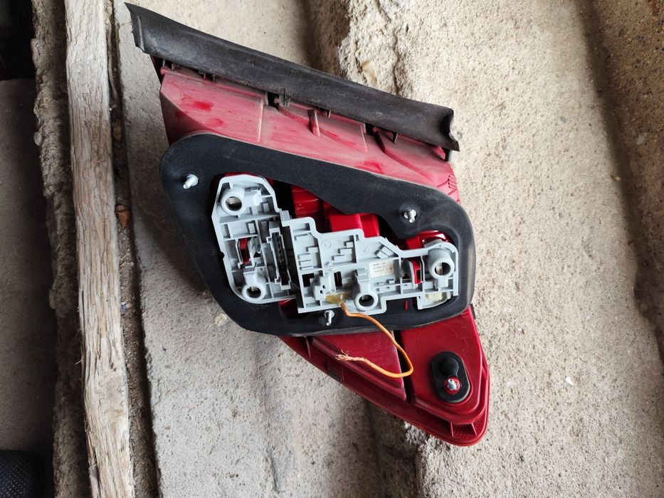 Mercedes W204 комби 2007-2008г. заден ляв стоп